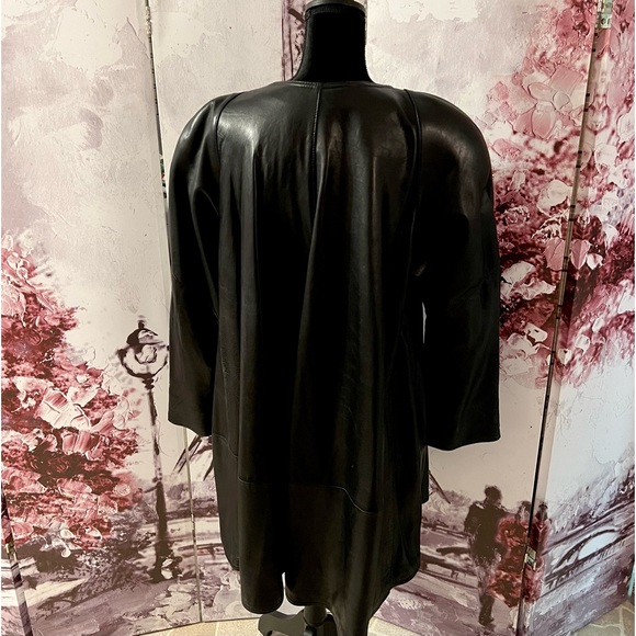 Swing/Vintage/Classic  Black Leather Coat By Cognac - Picture 8 of 16